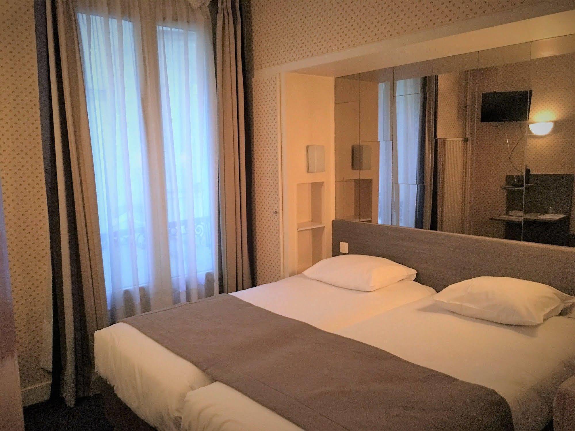 Hotel Eiffel Kensington Paris Exterior photo